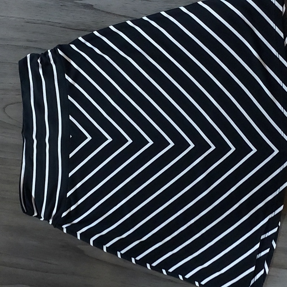 Faded Glory- black White striped skirt Medium 8-10